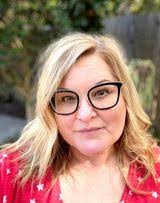 Lisa Shellenberger's Instagram, Twitter & Facebook