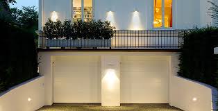 Ein Perfekt Inszenierter Aussenbereich Einfahrt Aussenbereich Licht