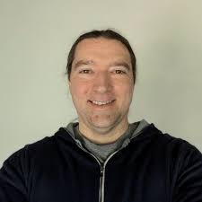 Alexander Groh's Instagram, Twitter & Facebook