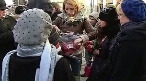 Розова — андрей «настоящий человек» бориса полевого — алексей мересьев , режиссёр: Ochered K Grobu Andreya Panina Rastyanulas Na Ves Kamergerskij Pereulok