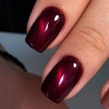 Black And Red Cat Eye Nails Gel Polish Cat Eye With Stained Glass Glaze Over Or Reverse Cat Eye Nails Polish Cat Eye Nails Trendy Nails