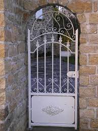 6f0466d9855a52b3810373eaecd89551 jpg 480 640 pixels portes de jardin en fer porte jardin portillon jardin