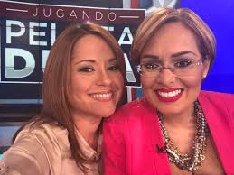 Un gustazo compartir el análisis hoy en @JugandoPelotaPR @UnivisionPR junto  a Lcda. Mardelis Jusino, una gran profesional. Y con la alegría del  embarazo que la ha puesto más bella de lo que