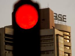 Will market crash again india 2021 : Sensex Crash Today Investors Lose Over Rs 4 54 Lakh Crore As Markets Crash Amid Rising Covid Cases Times Of India