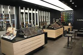 One manifestation of apple's relent. Mac Makeup Counter Retail Store Design Store Design Retail Architecture