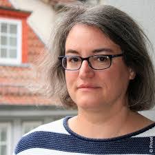 Rosalie Schmidt's Instagram, Twitter & Facebook