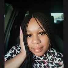 Daphne Devine (@armani.flemons.16) • Facebook