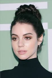 Tweets Com Conteudo Multimidia Por Adelaide Kane Pics Akanepics Twitter Adelaide Kane Makeup Looks Beauty