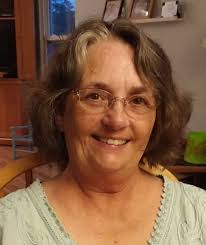 Carrie Ebert's Instagram, Twitter & Facebook