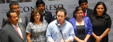 He capitalized on profound disenchantment with outgoing president alan garcía and the american popular revolutionary alliance party (apra). Congresista Peruano Kenji Fujimori Anuncia Creacion De Partido Politico Cambio 21 Americaeconomia Americaeconomia