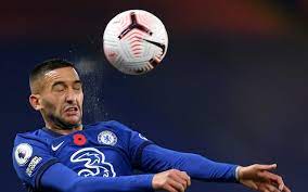 Arah gerakan pinggang yang benar saat melakukan teknik dasar menyundul bola adalah. Sikap Otot Leher Yang Benar Saat Melakukan Gerakan Teknik Dasar Menyundul Bola Kumparan Com