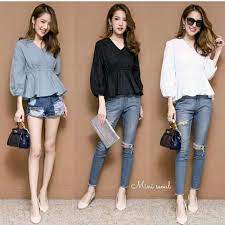 Tentu dengan trend masa kini. Baju Atasan Wanita Blouse Remaja Kekinian Kombinasi Warna Desain Casual Modern Good Quality Promo Shopee Indonesia