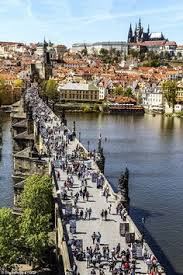 Tjeckien är ett land i centraleuropa. 130 Tjeckien Ideer I 2021 Tjeckien Cesky Krumlov Prag