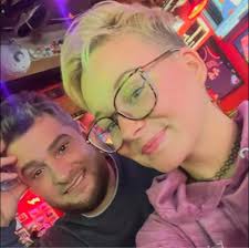 To whoever was driving in town around 845 this morning, I just want you to  know I seen you. I seen your tears and anger I seen you scream. More  importantly I