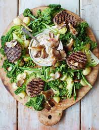 Steak Medallions Mushroom Sauce And Spring Greens The Happy Foodie Jamie S 15 Minute Meals Jamie Oliver 15 Minute Meals 15 Minute Meals