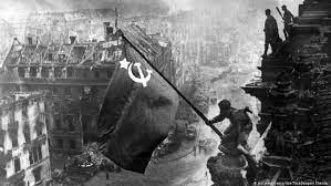 După cel de al doilea război mondial, sporturile tradiționale au fost interzise pentru o anumită perioadă de timp de către ocupanții americani, deoarece credeau că încurajează militarismul. Cel De Al Doilea RÄƒzboi Mondial È™i LecÈ›iile Trecutului Germania Dw 08 05 2020