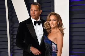 Ahora múltiples fuentes dicen que podrían estar juntos de hay que partir de la base de que ambos están solteros desde hace muy poco ( jlo acaba de confirmar su ruptura con alex rodriguez y ben affleck cortó. 9hfdl5rtstr25m