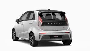 Ben affleck, oscar isaac, charlie hunnam vb. Tempah Proton Iriz 2019 Hanya Rm9 99 Bermula 1 11 Mac 2019 Yusufultraman Com