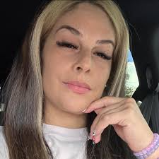 Affordable hairstylist for blonde hair without damage?