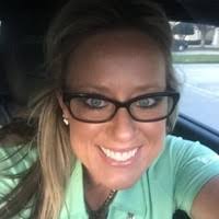 Melanie Markham's Instagram, Twitter & Facebook