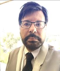 Dr. Marco Cesar de Paula Valle