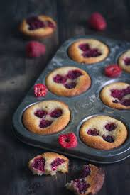Financiers Vegan Pistache Et Framboise Recette Desserts Vegan Recette Recette Framboise
