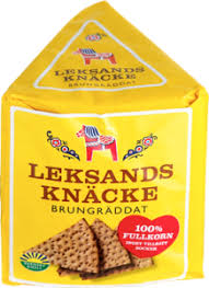 Spröda, goda knäcken från leksands tre kullor testa ett extra tunt och krispigt knäcke med smak av fänkål och bovete som passar skiva bra. Leksands Knacke Brungraddat Shop Scandinavian Products Online