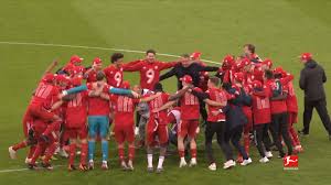 News, ergebnisse, der aktuelle spielplan, liveticker, videos, bilder & tabellen. Z2cknqibbjzaem