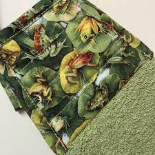 Frog Kitchen Towel Handmade Frog Decor Frog Towel Green Towel Frog Collector Holiday Gift Gift For Her Last Min Frog Decor Green Towels Kitchen Towels Hanging