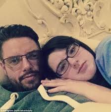 Thành viên Boyzone tâm sự việc nuôi con tự kỷ