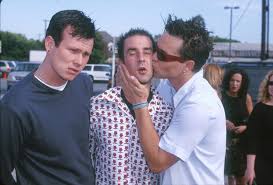 The band has seen some lineup changes. 90 S Club Kid Blink 182 1999