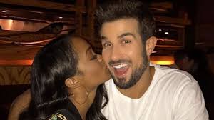 Former bachelorette rachel lindsay doesn't think the bachelor franchise will last without some major changes. Bachelorette Rachel Lindsay Bryan Abasolo Are Living Together Inside Their New Life In Dallas Exclusive Entertainment Tonight