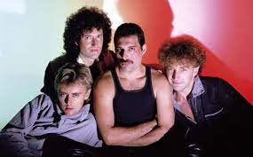 All posts must be reasonably linked to the band queen. Titelstory Queen Und Die Welt Gehorte Ihnen Classic Rock