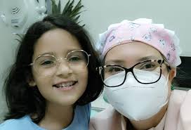 Essence Odontologia‎