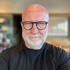 St. Paul MN, thanks so much for a wonderful evening at Palace Theatre! I'll  be back very soon. SOTN: Fur Mink Augurs. (It had to be a winter song.)  Today: MSP-DEN-PSP. Back