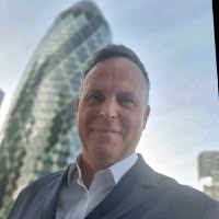 Martin Horton's Instagram, Twitter & Facebook