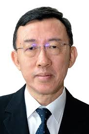 Andrew Phang's Instagram, Twitter & Facebook