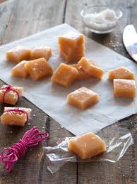 Caramels Mous A La Fleur De Sel Recette Caramel Mou Recette Caramel Recette