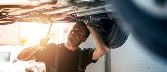 Undergoing an apprenticeship is one of the best ways to earn on the job experience. How To Become A Mechanic Salary Qualifications Skills Reviews Seek