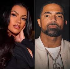 I'm convinced these writers are purposely throwing these two in our face,  because how much we all DISLIKE them!!! Let's get on... I don't care about  these two playing house in a