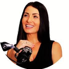 Samantha Worthington's Instagram, Twitter & Facebook