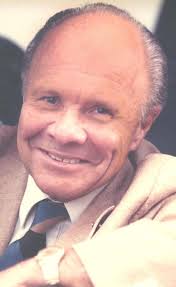 Wallace Moore Lowenfield Obituary