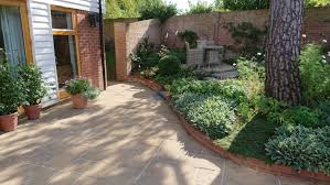 Courtyard Garden Ickham Kent Uk Private Mark Lane Designs Backyard Patio Designs Courtyard Garden Backyard Patio