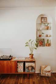 Tonya Smith S Portland Home Is Full Of Vintage Vibes Vintage Home Decor Vintage Interior Design Vintage Interior