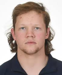 Seth Hogue's Instagram, Twitter & Facebook