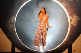 Guccio was born in florence, tuscany on 26 march 1881. Griff S Black Hole At Brit Awards 2021 Billboard