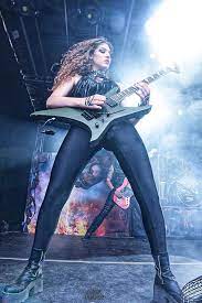She joined the swiss heavy metal in 2018. Sonia Nusselder Burning Witches Gorka Photography Facebook