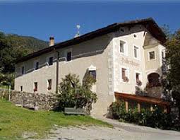 Eisacktaler weingipfel 2019 beim köfererhof #eisacktalwein #köfererhof #eisacktal #valleisarco #winzer #wein #vignaioli via pusteria, 3, neustift. Torggelen In Brixen Vahrn Neustift Torggelen In Vahrn Im Eisacktal