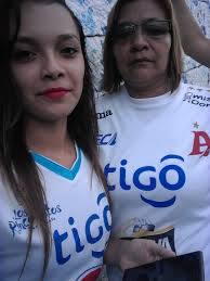 Ganate una camisa del Alianza F.C. o C.D. FAS! 🤩 Participá mencionando el  equipo que pensás que ganará la final, junto con el hashtag  #YoVivoLaLMFConTigo 💙 *Serán dos ganadores seleccionados al azar