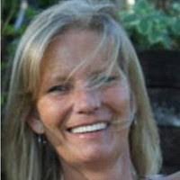 Renee Jeter's Instagram, Twitter & Facebook